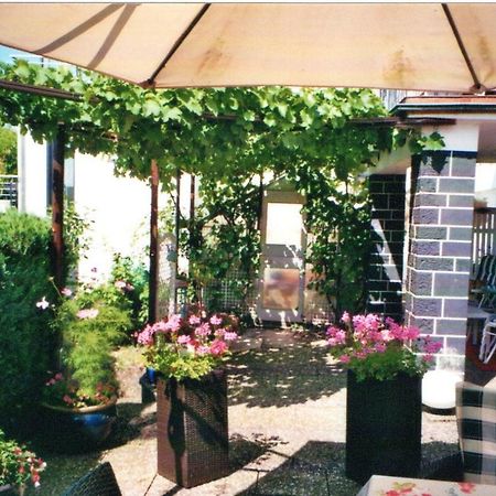Ferienwohnung Buettner Solms-Oberbiel Экстерьер фото